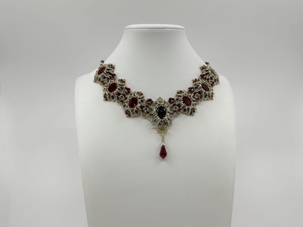 Madame Pompadour Collier