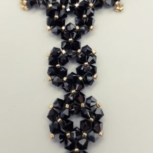 Collier Nuit Cristaux Swarovski® – Élégance noire et mystère lumineux