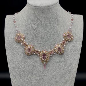 Collier ALTESSE en cristaux Swarovski rose