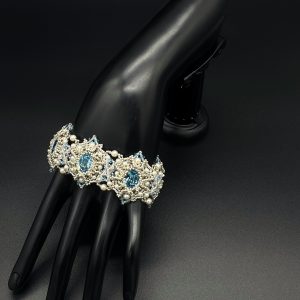 Bracelet Louvre – Éclat argenté et cristaux Swarovski®