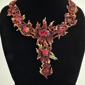 Collier Flamme Impériale – cristaux autrichiens et perles Miyuki